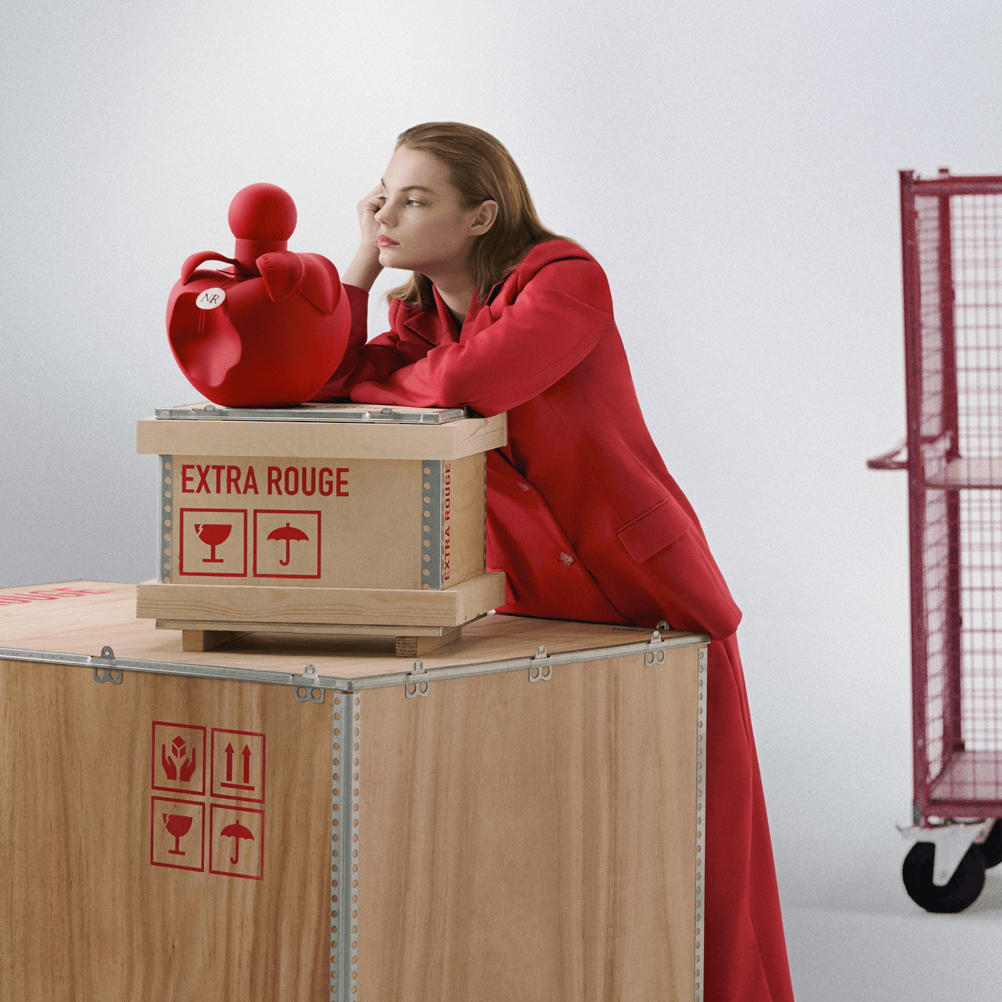 Extra Rouge Nina Ricci Red Apple Nina Extra Rouge • Eau De