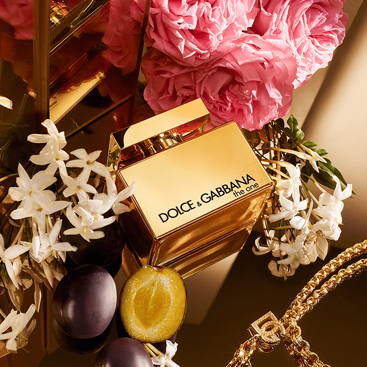 Dolce gabbana hot sale gold perfume