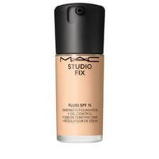 Studio Fix Fluid Foundation SPF15 - NC16