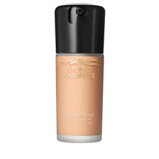 Studio Radiance Serum-Powered Foundation