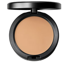 Studio Fix Powder Plus Foundation NC30 - Refillable
