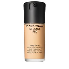Studio Fix Fluid Foundation SPF15  - NC15