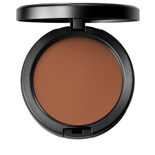 Studio Fix Powder Plus Foundation NW53 - Refillable