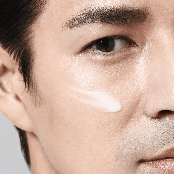 Energizing Moisturizing Extra Light Fluid