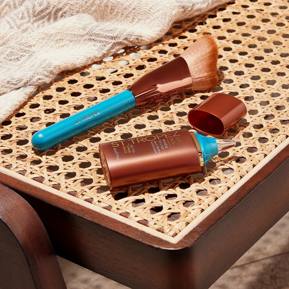 Sunlit Skin Bronzing Tint + Tan Serum