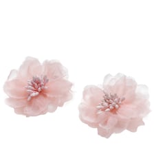 Fiore in tessuto rosa su fermaglio per capelli
