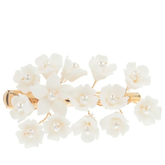 Hair Clip With Small White Flowers