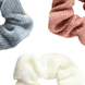Gestricktes Scrunchie - hellblau, offwhite, orange