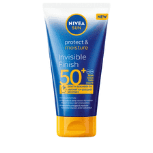 Protect & Moisture Invisible Finish SPF50+
