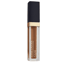 Futurist Soft Touch Brightening Skincealer 5N Deep