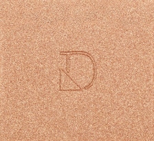 Skin Highlighter Compact Powder Highlighter - 135 Bronze