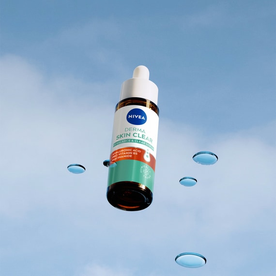 Derma Skin Clear Rebalance & Clear Serum