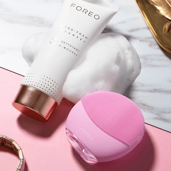 洗顔グッズ FOREO LUNA mini 2 Pearl Pink LUNA Mini 2 - Pearl Pink by Foreo for Women - 1 Pc Cleansing