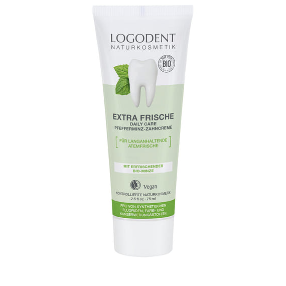 Extra Fresh Dentifricio Per La Cura Quotidiana Alla Menta Piperita