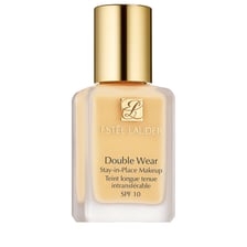 Stay In Place Makeup SPF 10
