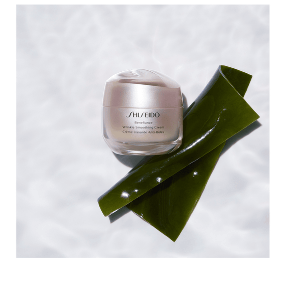 Wrinkle Smoothing Cream