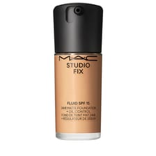 Studio Fix Fluid Foundation SPF15 - NC30