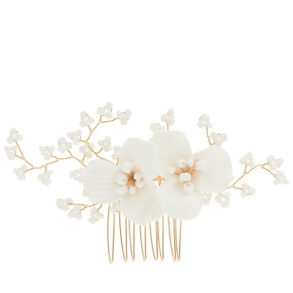 Hair Comb With White Flowers