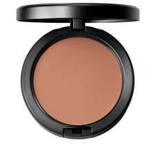 Studio Fix Powder Plus Foundation NW33 - Refillable