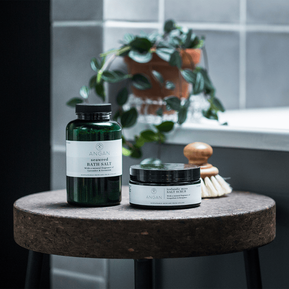 Icelandic Moss Salt Scrub