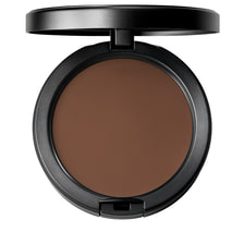 Studio Fix Powder Plus Foundation NW60 - Refillable