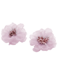 Fiore in tessuto viola  brillante